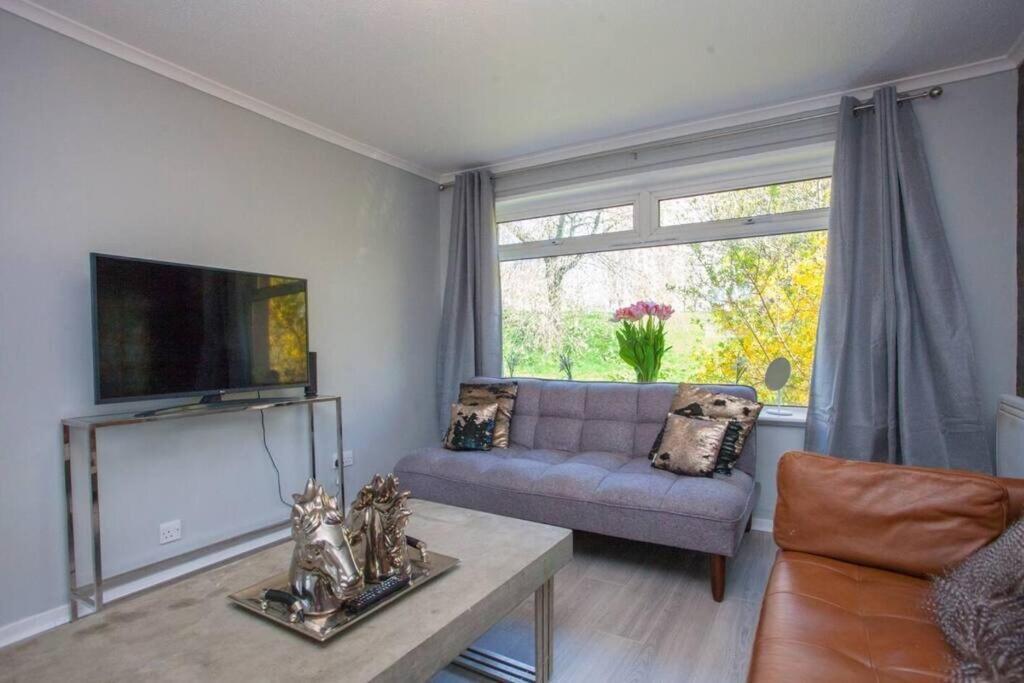 글라스고 Cosy 1 Bed With Parking In City Centre 아파트 외부 사진